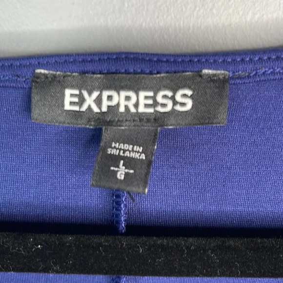 EXPRESS Ruched Ruffled Dress Navy V-Neck Puffed 3/4 Sleeve Knee Length Size L - Picture 6 of 9